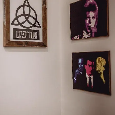 Aleandre Bed & Breakfast 3*